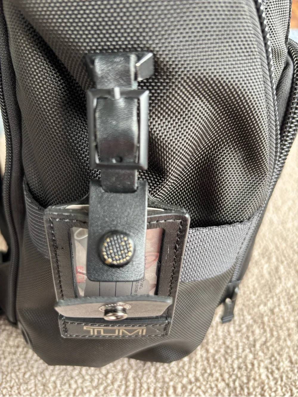Tumi alpha bravo